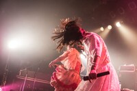 奥から大森靖子、あの。（Photo by Masayo）