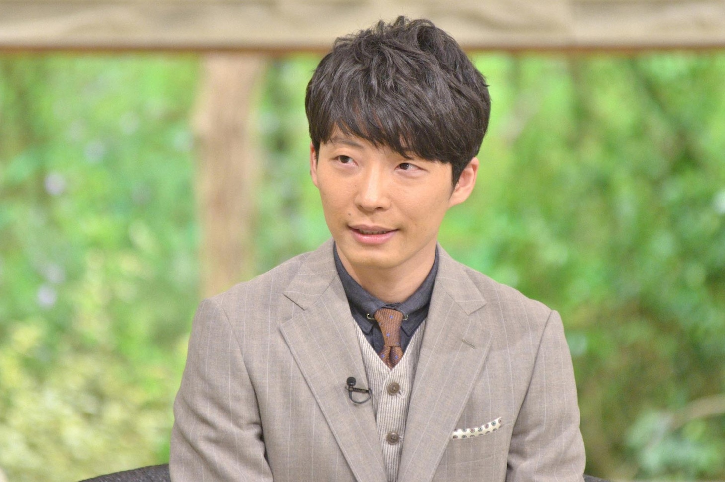 人気画像7位は「星野源『サワコの朝』で語る病気療養を経て変わったこと」より、星野源。 (c)MBS