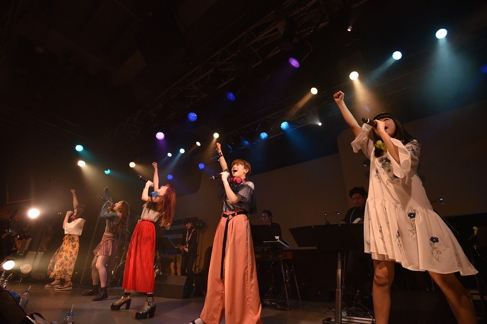 Little Glee Monster