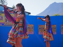 左から瀬田さくら、星野蒼良。（写真提供：スターダスト音楽出版）