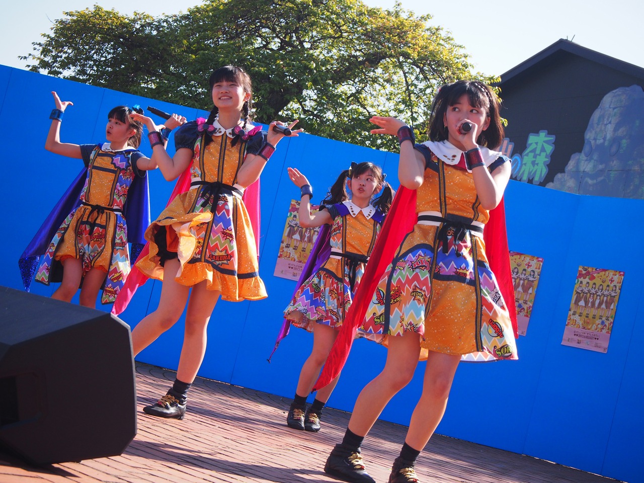 ばってん少女隊（写真提供：スターダスト音楽出版）