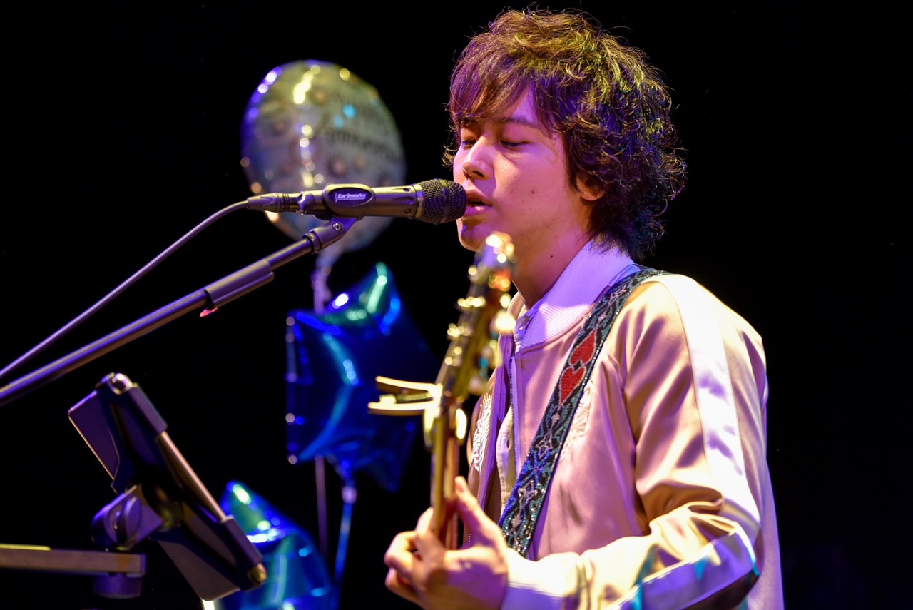 三浦祐太朗「Birthday Live 2017」東京・Mt.RAINIER HALL SHIBUYA PLEASURE PLEASURE公演の様子。（写真提供：ユニバーサルミュージック）