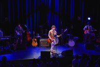 三浦祐太朗「Birthday Live 2017」東京・Mt.RAINIER HALL SHIBUYA PLEASURE PLEASURE公演の様子。（写真提供：ユニバーサルミュージック）