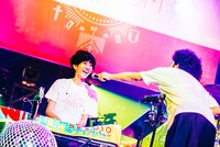 奥野大樹（Key / ルルルルズ）（撮影：木場ヨシヒト）