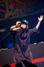 DJみそしるとMCごはん（Photo by Shigeo Kosaka）