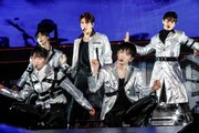 SHINee(Photo by HAJIME KAMIISAKA)