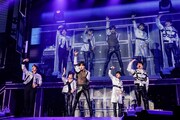 SHINee(Photo by HAJIME KAMIISAKA)