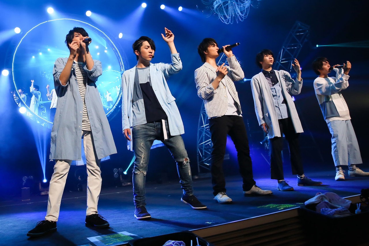 M!LKの全国ツアーが終幕、国際フォーラムで踏み出した新たな5人への第1