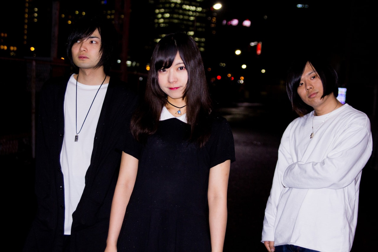 みるきーうぇい、失恋から生まれたラブソング「地獄で会いたい」MV