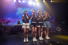 sora tob sakana「月面の音楽隊」東京・LIQUIDROOM公演の様子。（写真提供：Zi:zoo）