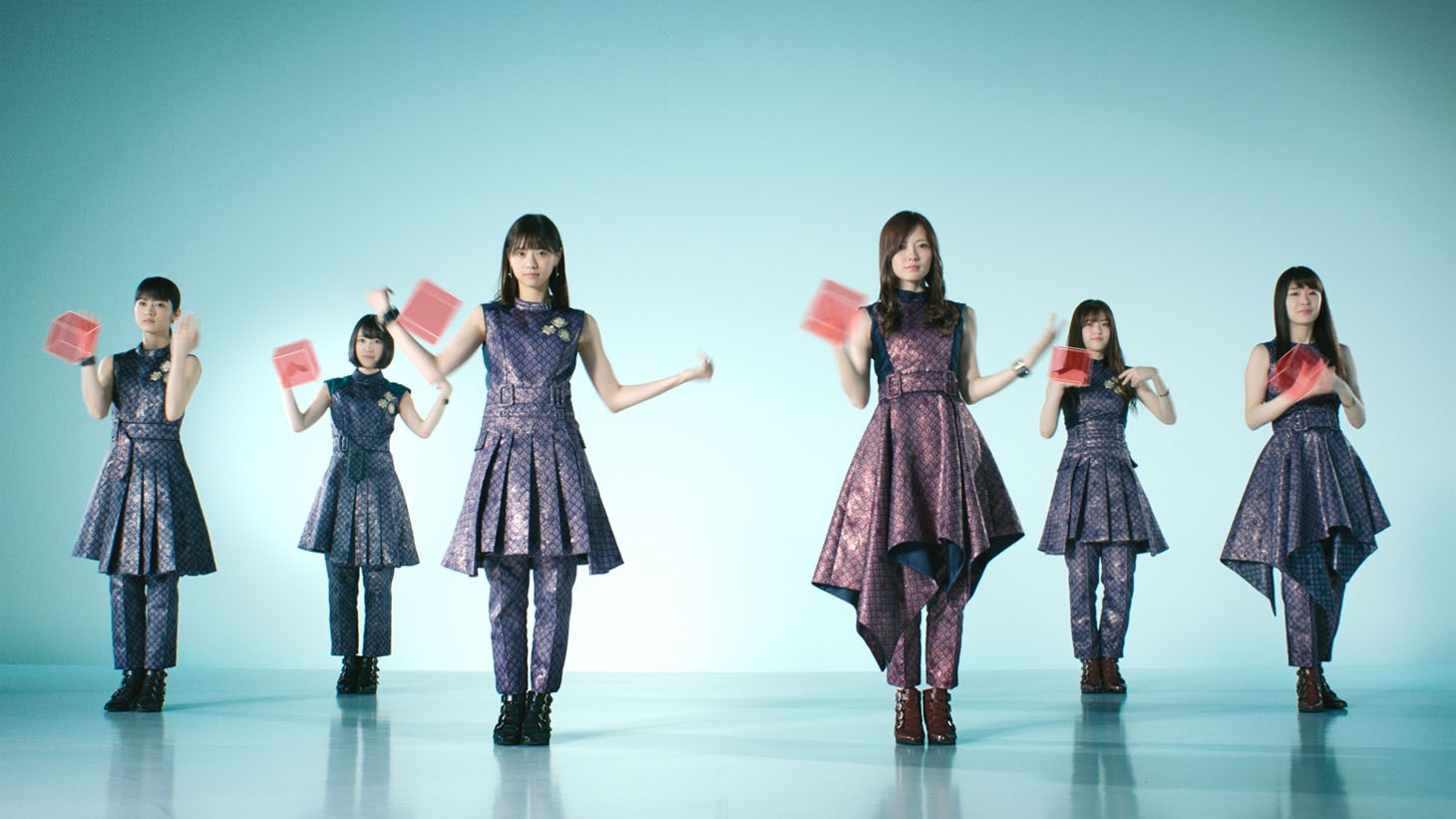 CM「アプリダンス篇」のワンシーン。