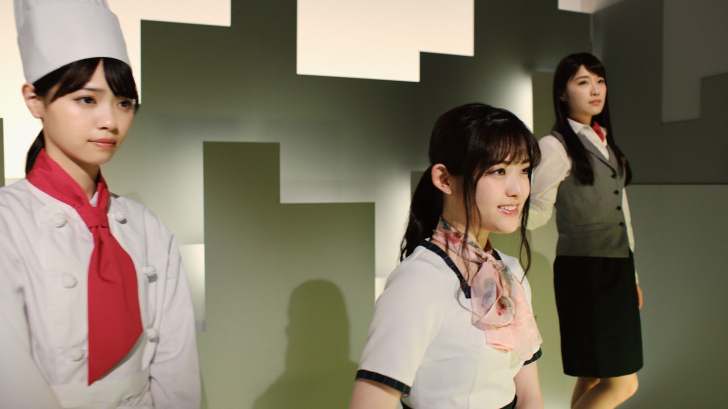 CM「かわいい制服篇」のワンシーン。