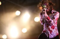 渋谷龍太（Vo）（Photo by Suzuki Kouhei）