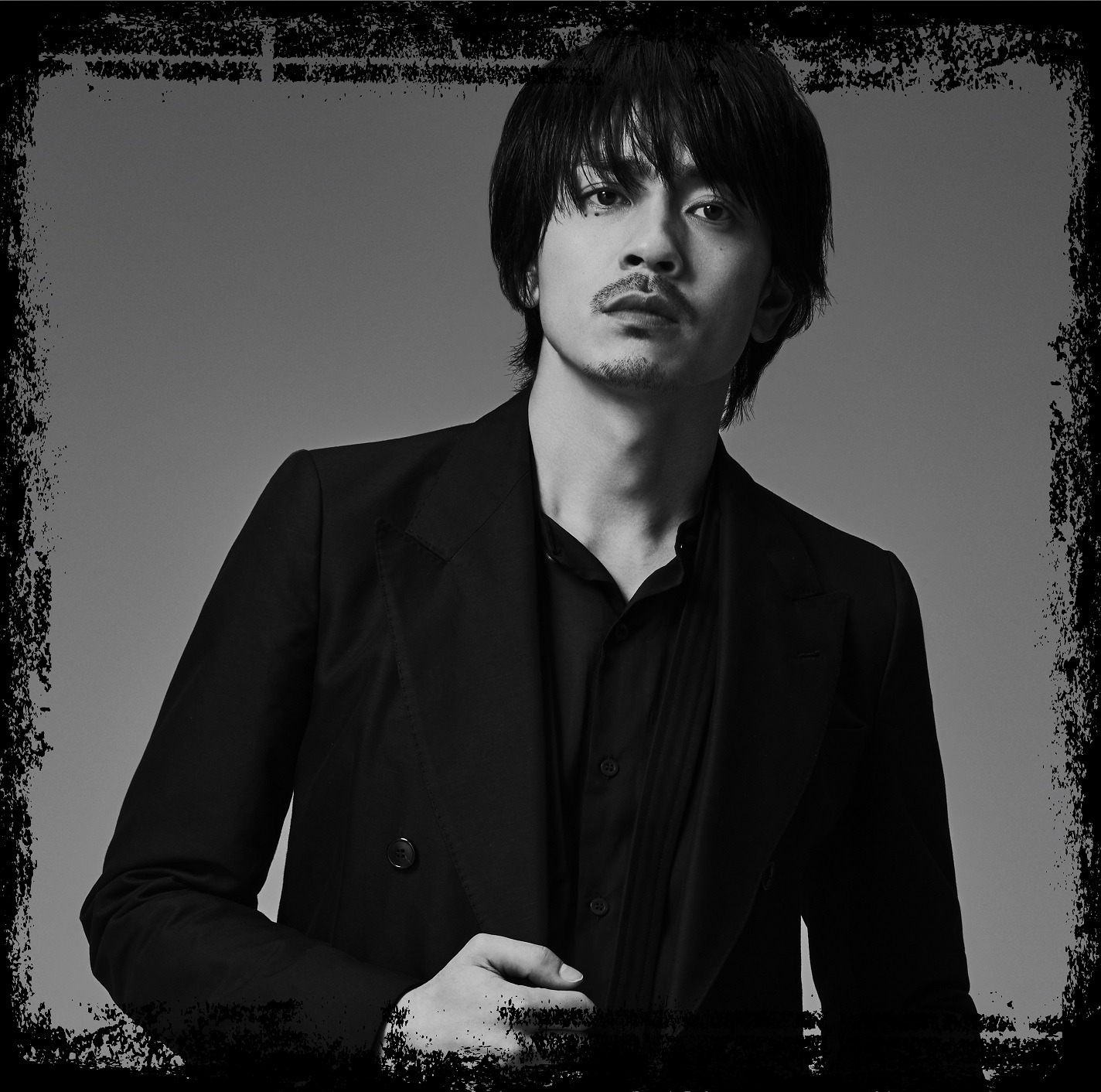 青柳翔「そんなんじゃない」通常盤ジャケット
