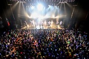 SUPER★DRAGONのツアー最終公演の様子。