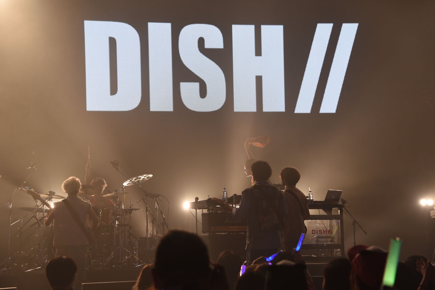 DISH//