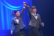 左から八木美樹、藤平華乃。