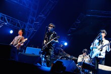 UNIOSON SQUER GARDENとスガシカオ。（撮影：西槇太一）