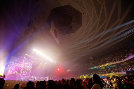 BugLug「5+君=∞」の様子。（撮影：宮脇進）