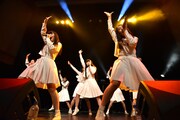 アイドルネッサンス結成3周年記念公演「シナガワで3周年を感謝するネッサンス!!」の様子。