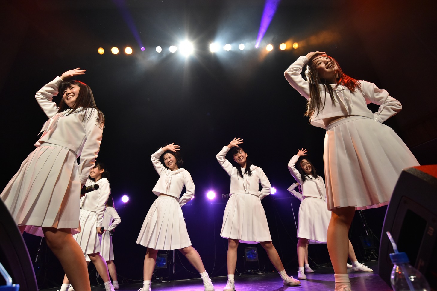 アイドルネッサンス結成3周年記念公演「シナガワで3周年を感謝するネッサンス!!」の様子。