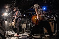 WOMCADOLE「俺らは生きているんだツアー 追加公演」の様子。（撮影：ハライタチ）