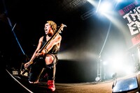 辻村勇太（B）（撮影：浜野カズシ）