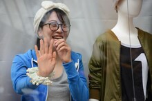 再び笑ってしまったJYマネキン。