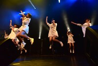 オープニングアクトを務めたAIS-All Idol Songs-。