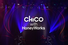 CHiCO with HoneyWorks「LAWSON presents CHiCO with HoneyWorks 東京・大阪Zeppワンマンライブ『今日もサクラ舞うZeppに』」東京・Zepp Tokyo公演の様子。（撮影：小川舞）