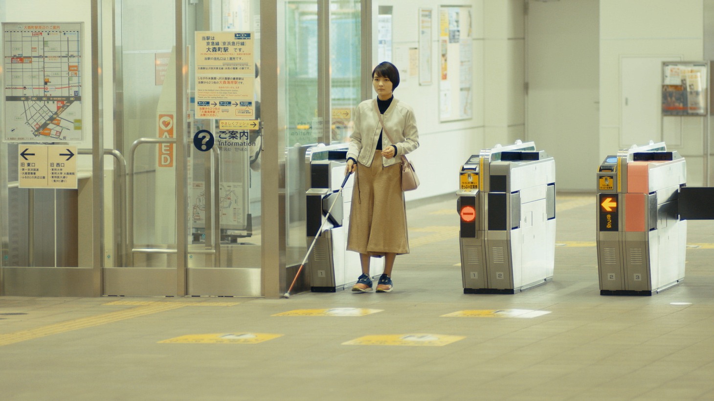 「君の瞳に花束を」のワンシーン。