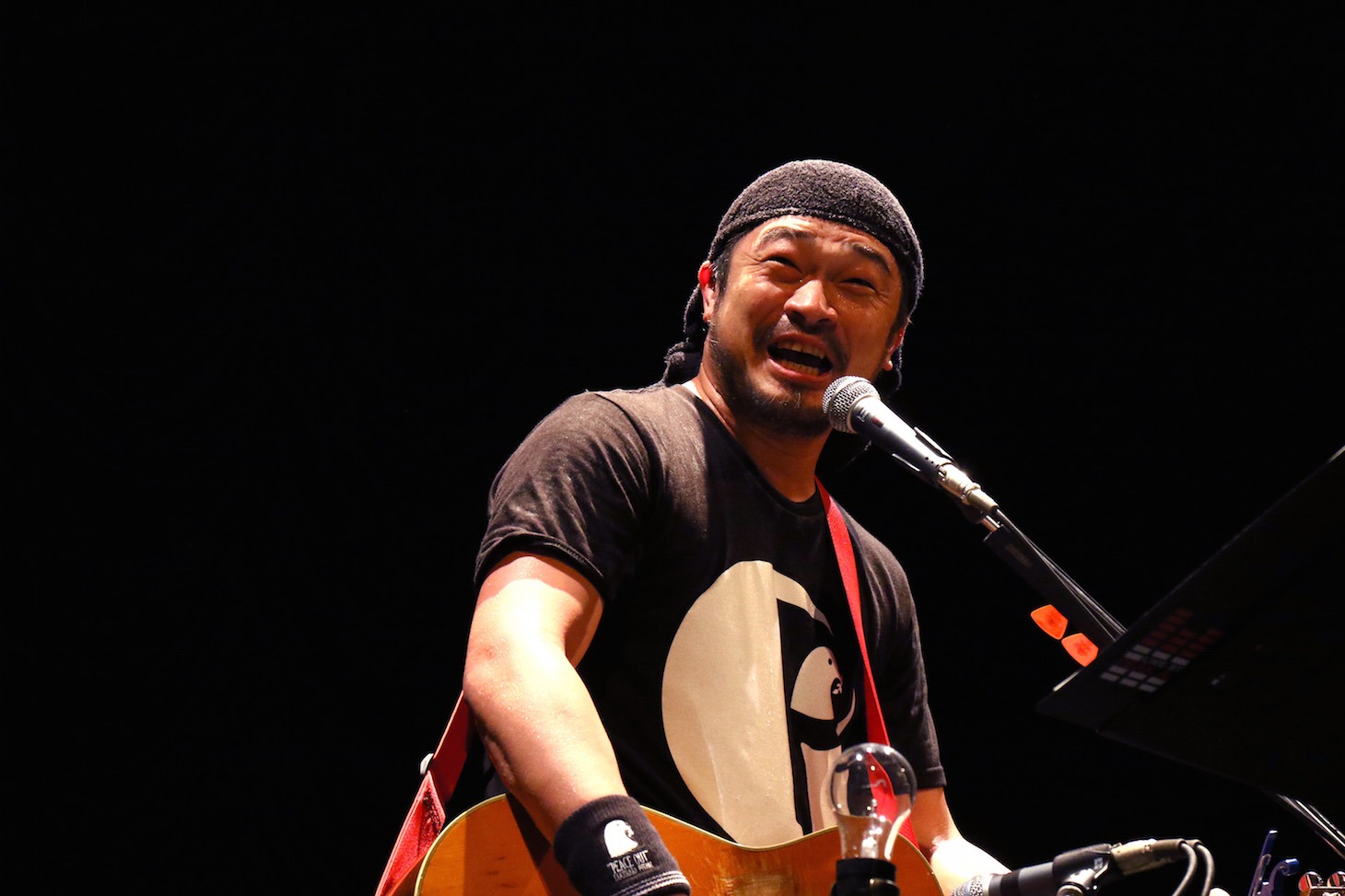 「PEACE OUT」東京・東京キネマ倶楽部公演の様子。（撮影：福政良治）