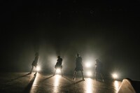 Maison book girl「Solitude HOTEL 3F」の様子。（撮影：稲垣謙一）