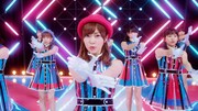 AKB48「イマパラ」のミュージックビデオのワンシーン。