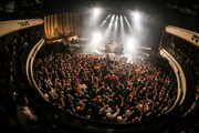 BAND-MAID「初One-manお給仕 Tour 2017」東京キネマ倶楽部公演の様子(撮影:Shingo Tamai)