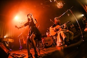 BAND-MAID「初One-manお給仕 Tour 2017」東京キネマ倶楽部公演の様子(撮影:Shingo Tamai)