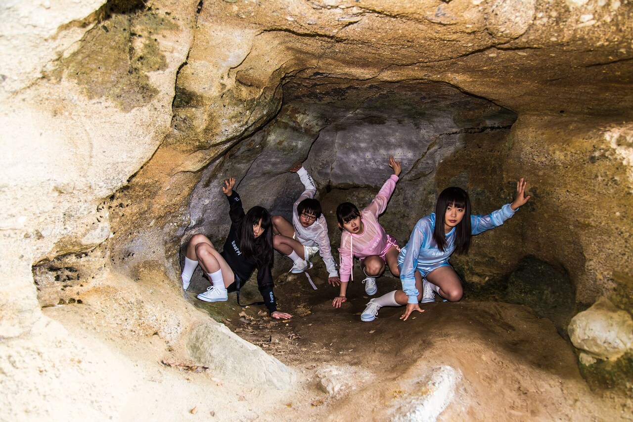 校庭カメラアクトレス