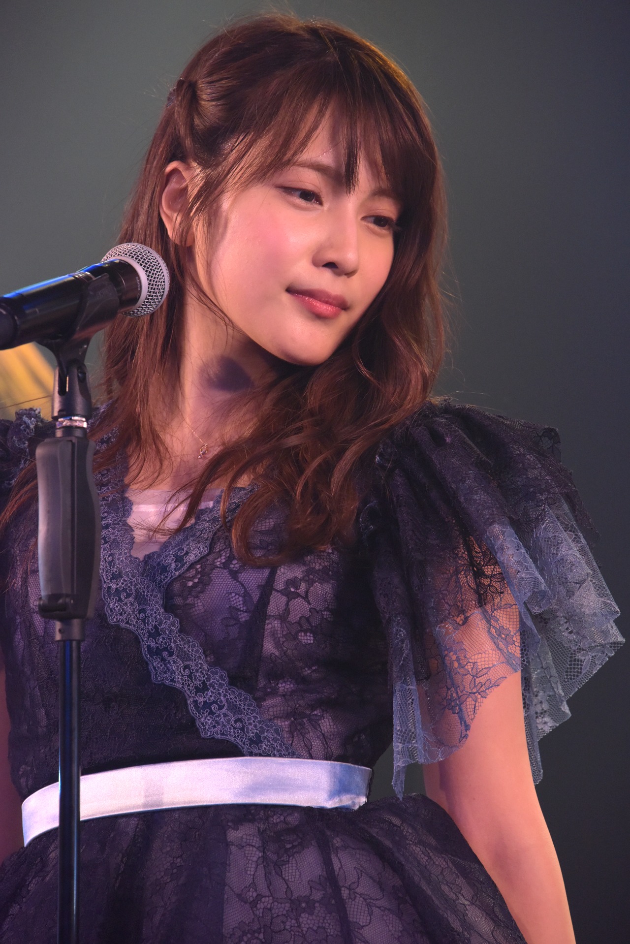入山杏奈