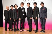 「MOJO」製作発表より、左から青木豪、尾上寛之、木村了、TAKAHIRO、波岡一喜、味方良介、横田龍儀。