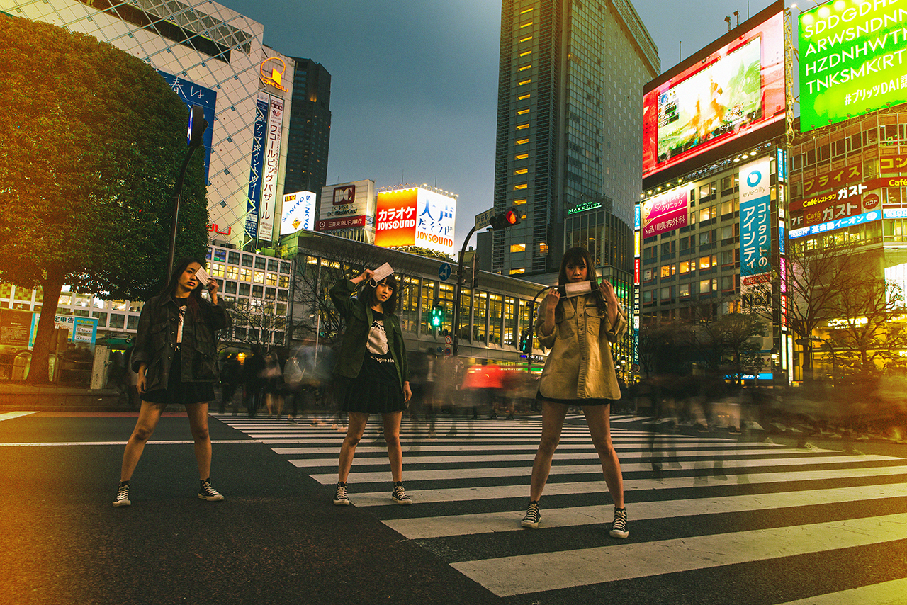 Malcolm Mask McLaren、メンバー卒業を前に初のシングルリリース