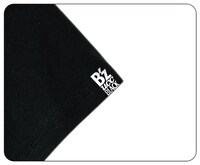 「グッズも当たる！ 【UCC×B'z】タイアップ曲ストリーミングWキャンペーン」B賞商品のオリジナルTシャツ。