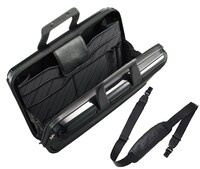 「グッズも当たる！ 【UCC×B'z】タイアップ曲ストリーミングWキャンペーン」A賞商品のオリジナルアタッシュケース。