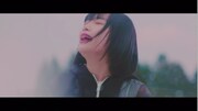 PassCode「bite the bullet」ミュージックビデオのワンシーン。