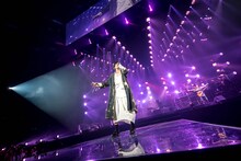 RADWIMPS「Human Bloom Tour 2017」最終公演の様子。（photo by Takeshi Yao）