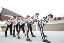 M!LK（撮影：笹森健一）