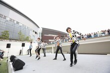 M!LK（撮影：笹森健一）