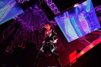 T.M.Revolution「T.M.R. LIVE REVOLUTION'17 -20th Anniversary FINAL-」の様子。
