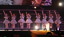 「アンジュルム コンサートツアー 2017春 ～変わるもの 変わらないもの～」最終公演の様子。（写真提供：アップフロント)
