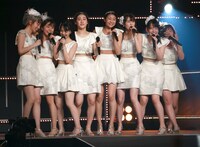 2017年5月15日に行われた「アンジュルム コンサートツアー 2017春 ～変わるもの 変わらないもの～」最終公演の様子。（写真提供：アップフロント)