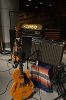 Yogee New Wavesが出演した「KIRIN BEER "Good Luck" LIVE」のスタジオ。（写真提供：TOKYO FM）